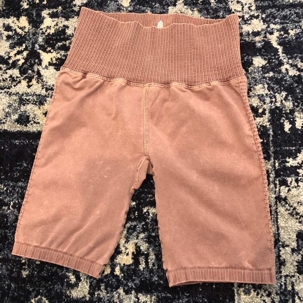New Free People Good Karma Biker Shorts peach  acid wash M/L NWOT